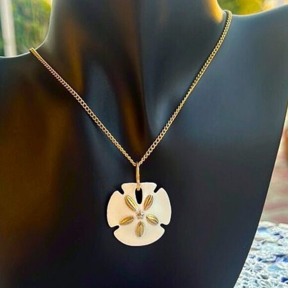 Vintage 70’s Direction One Gold & Enamel Sand Dollar Pendant - Picture 1 of 6